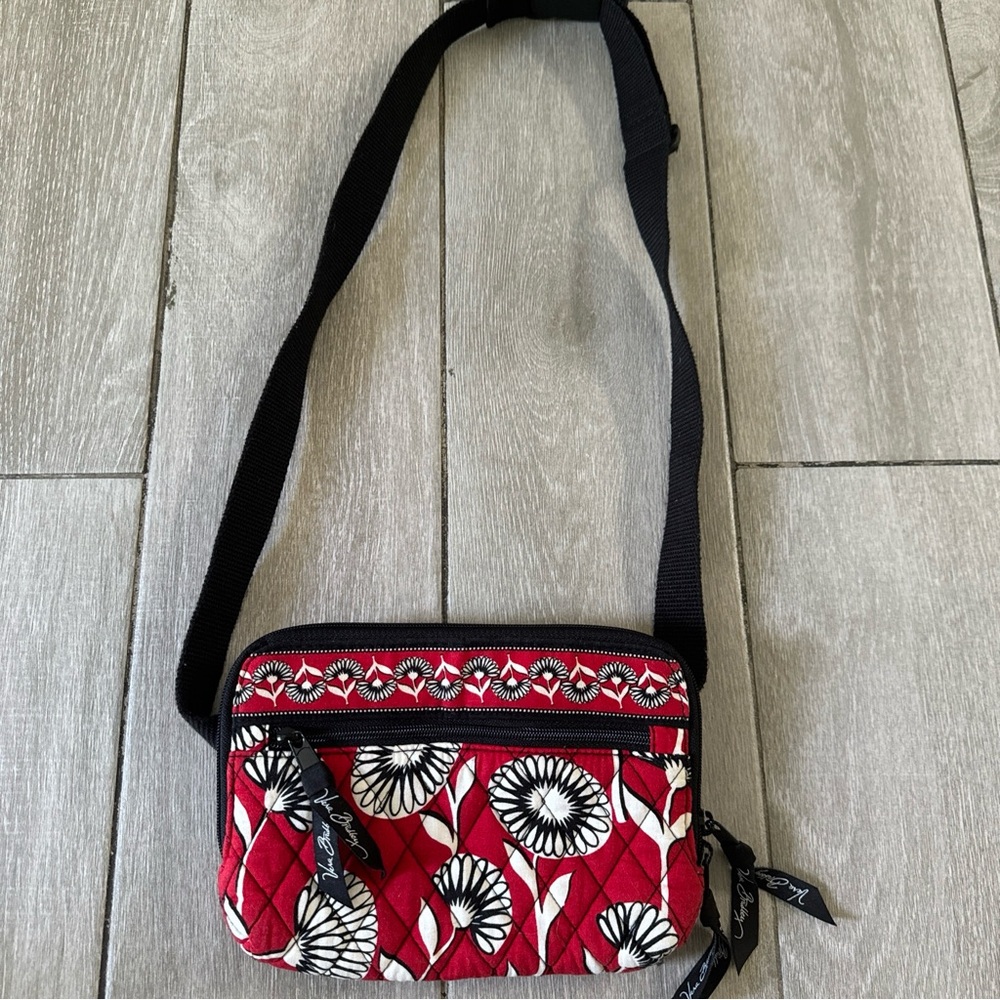 Vera Bradley Red White And Black Purse